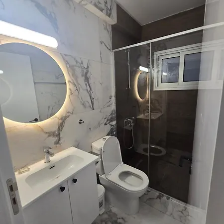 Maestro Family - * Ларнака